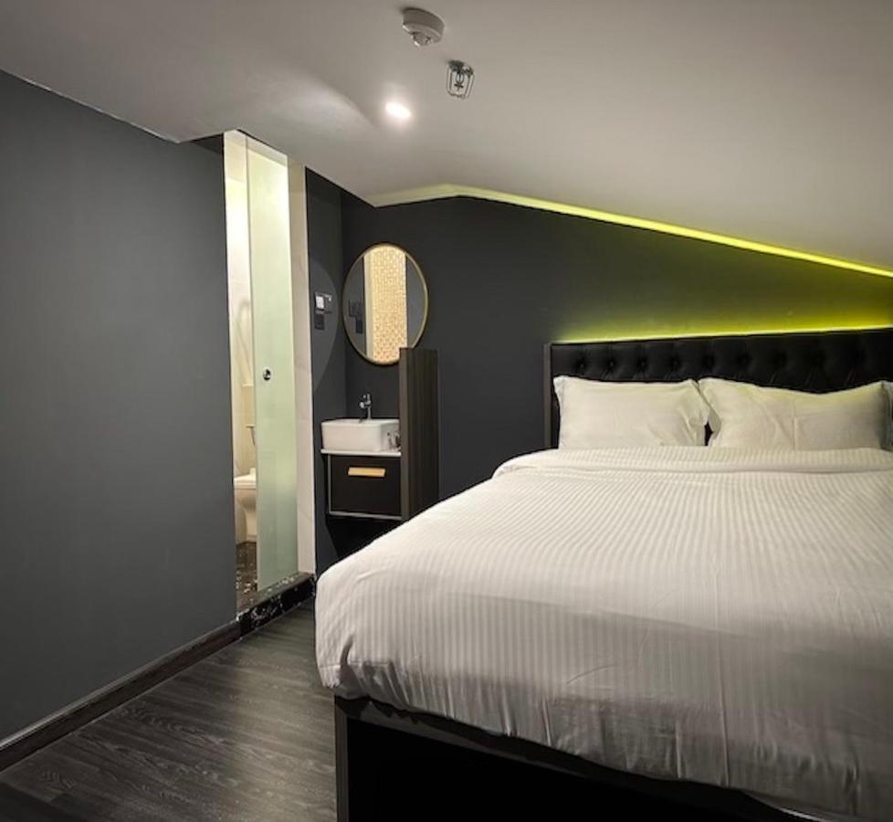 Hotel Jjh - Newly Opened Near Bugis Singapur Exteriér fotografie